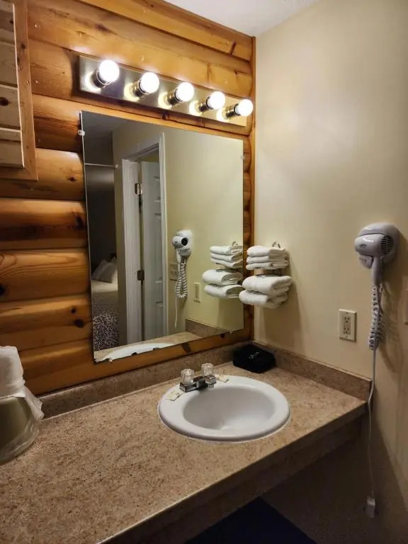 The Trail Inn - Grantsburg