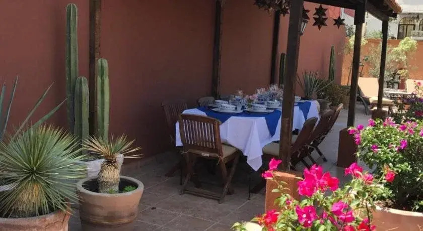 Los Agaves Hotel