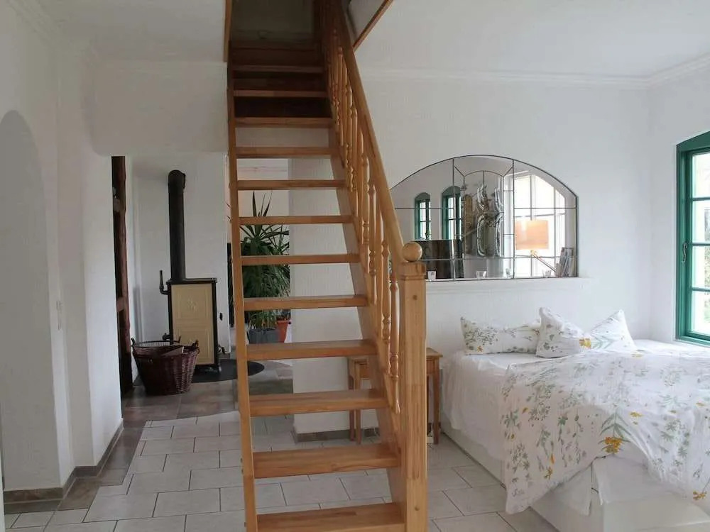 Gorgeous apartment in Neuburg with terrace