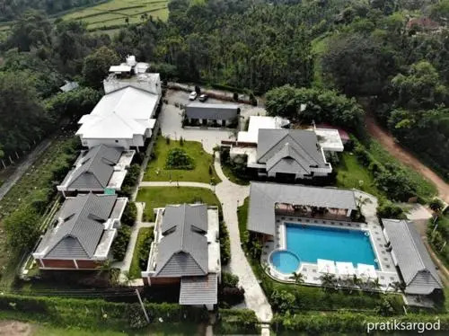 The Yellow Bamboo Resort & SPA