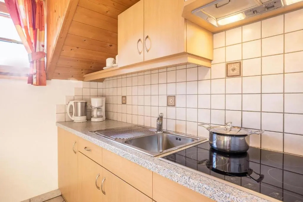 Kuglerhof Apt 1