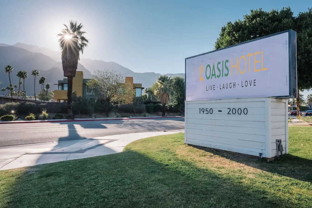 L3 Oasis Hotel