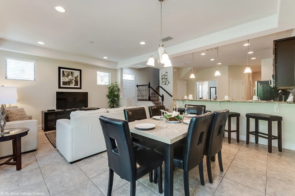 Elegant and Spacious 4BD Home Near Disney and Minutes From Florida's top Golf Courses! #8197