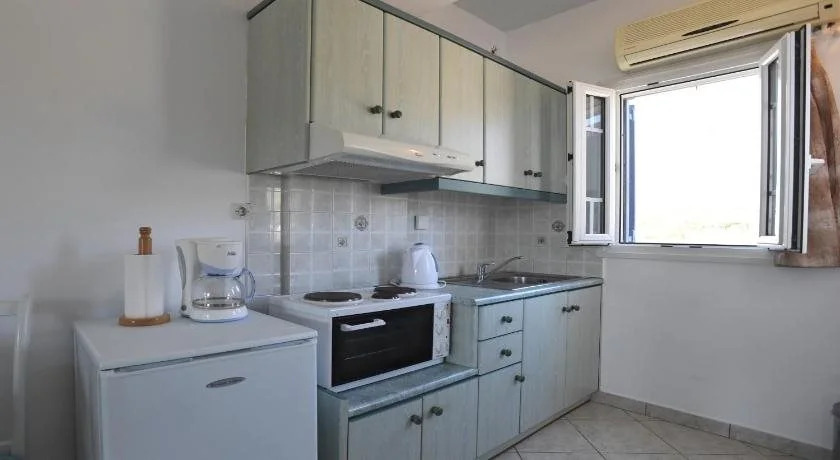 Nostos Beachfront Apartments & Studios