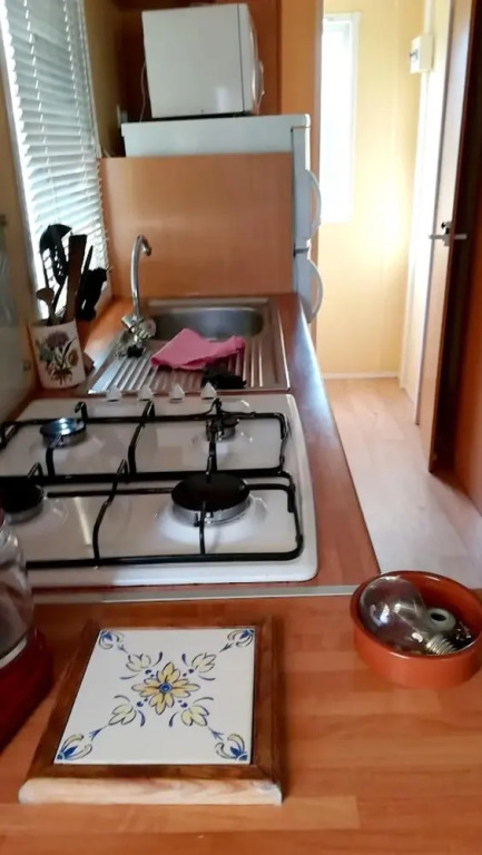Bungalow With 2 Bedrooms in Mimizan, With Pool Access and Furnished Te