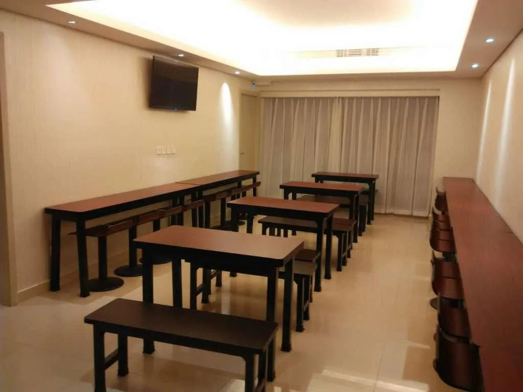 Elan Chengdu Shijicheng