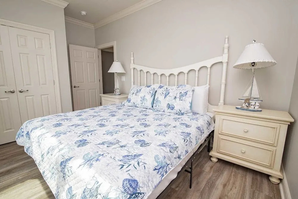 Sandy Castle Beach Home 4 Bedrooms 3 Bathrooms Home