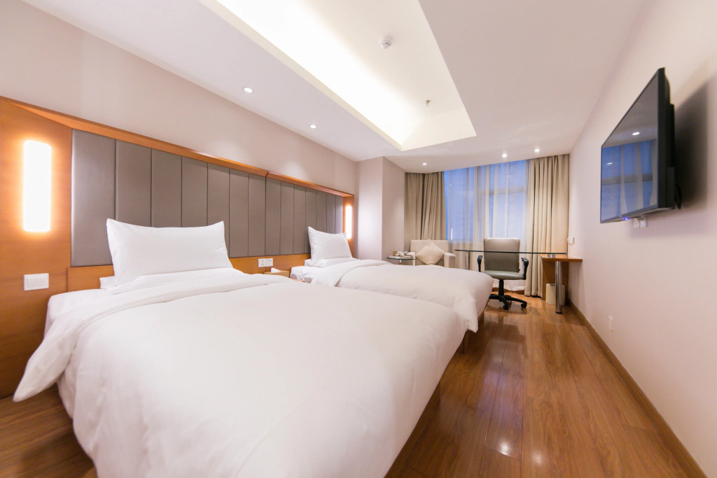 JI Hotel Shanghai Yan An Road Branch