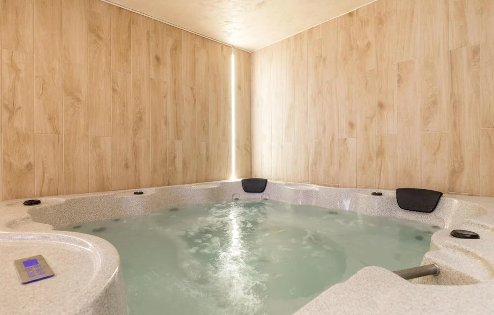 Awesome Home in Stinica With Sauna, Wifi and 6 Bedrooms