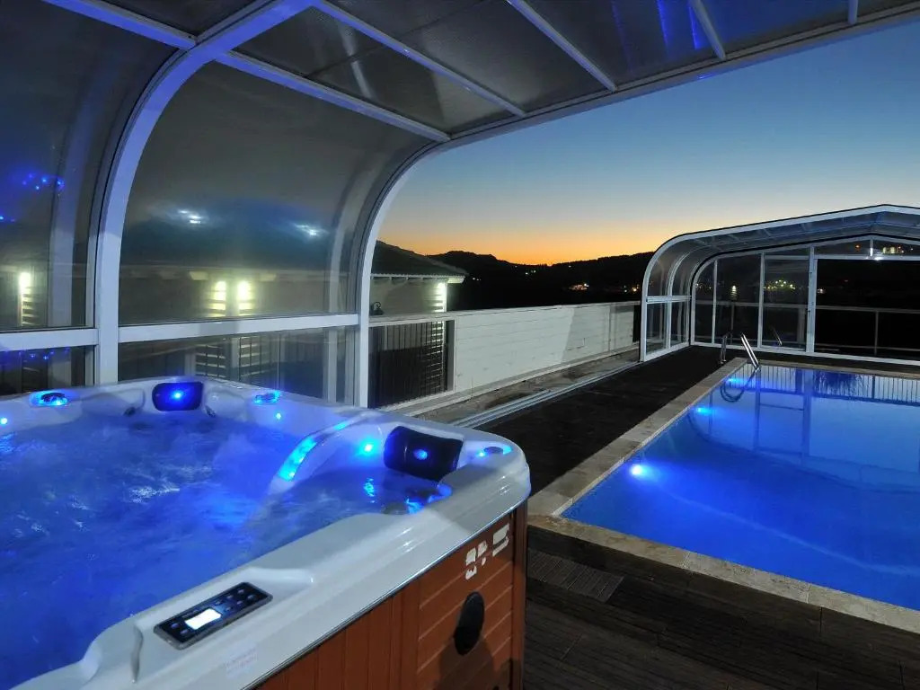 White Suites