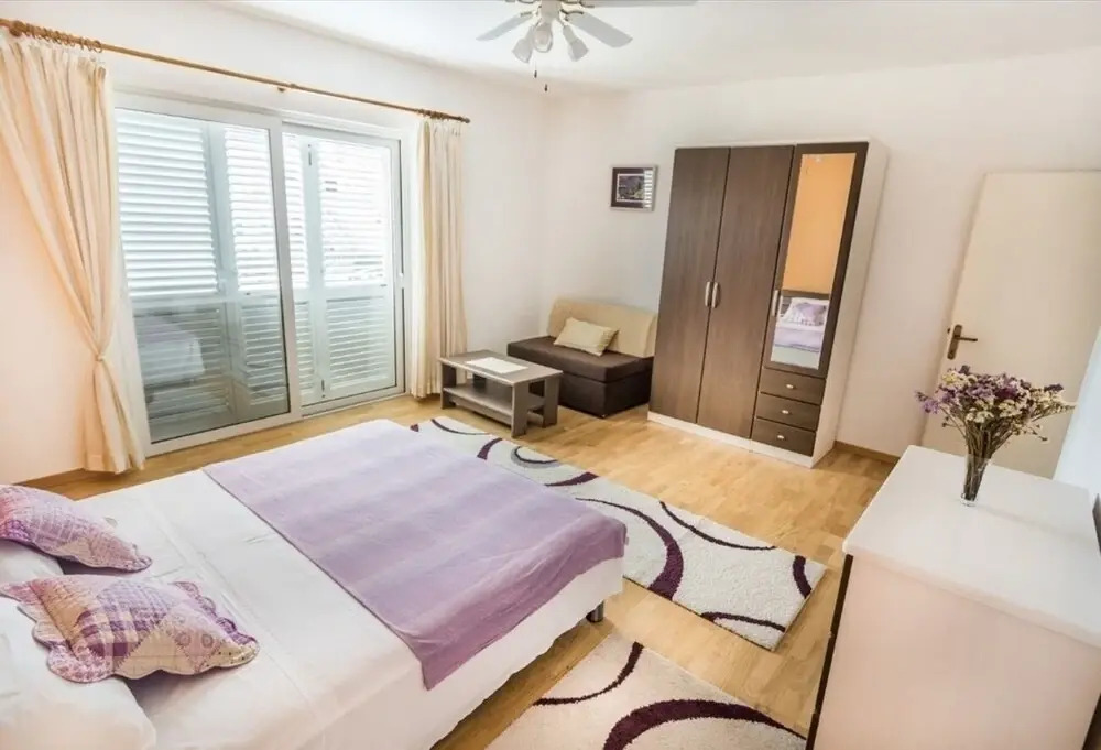 Sveto - 400 m From Beach - A1