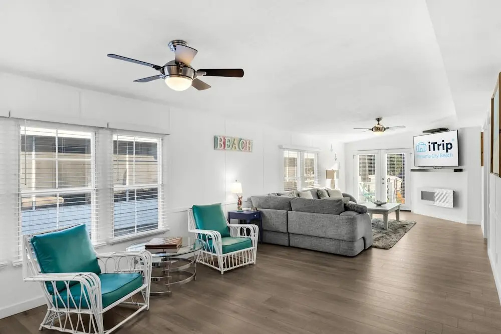 Dockside Retreat
