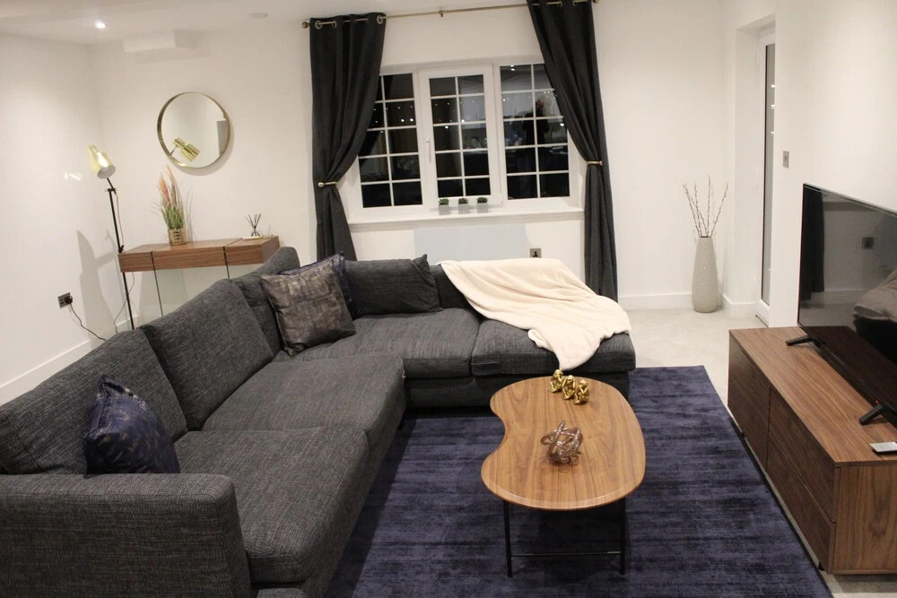 Luxury 1 Bed Apartment In The Heart Of Rochester