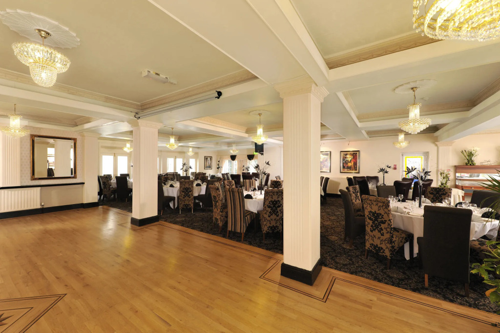Clifton Park Hotel
