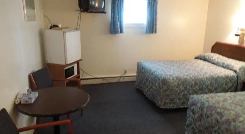 Pine Haven Motel