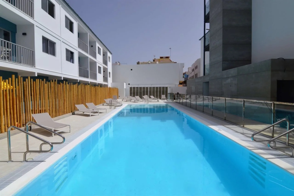 Bristol Sunset Beach - Holiday Apartments