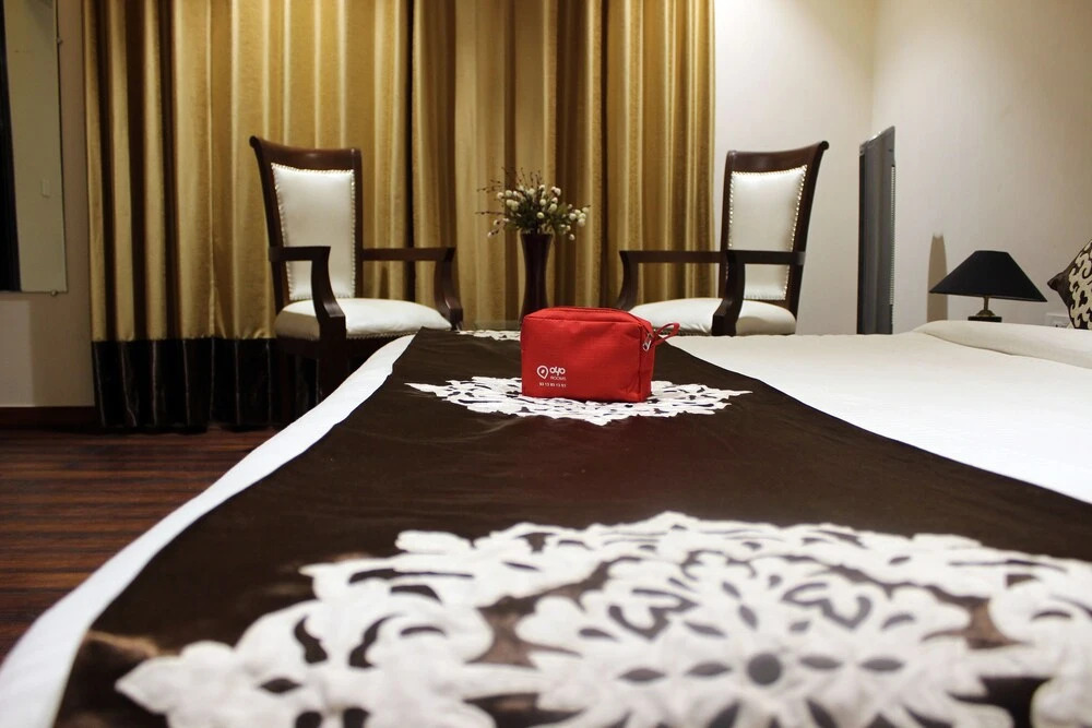 Aura Grand Residency