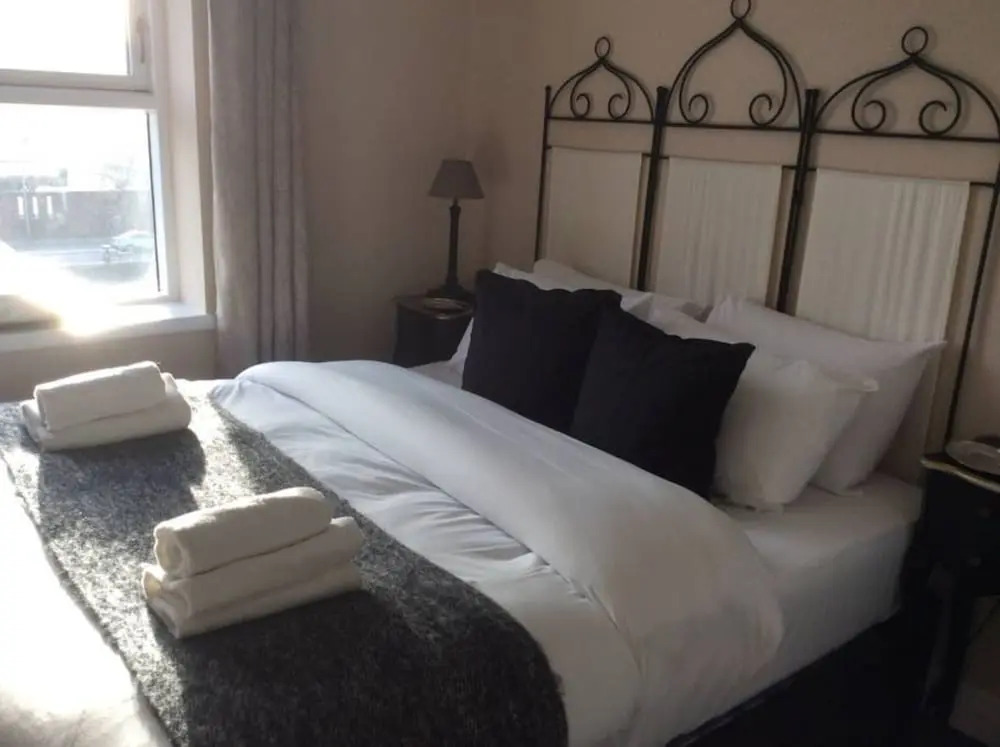3 Bedroom Riverside Duplex