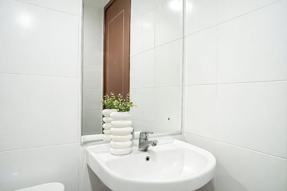 Neat 1Br For 2 Pax At Vittoria Residence