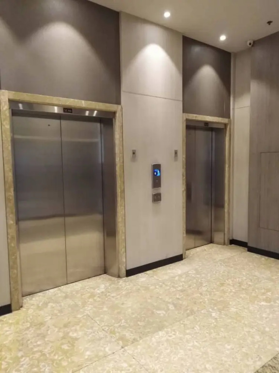 Araneta Cubao No Brown Outs 1BR Furnished Condo With Balcony Free Wifi Netflix
