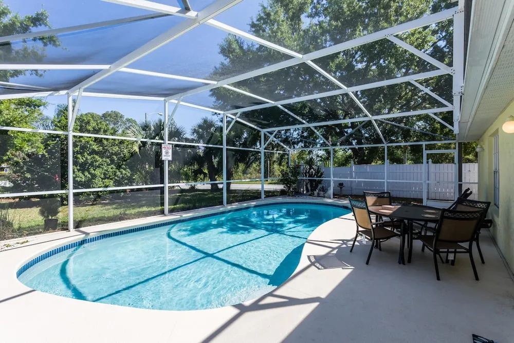3 Bedroom 2 Bathroom Disney Vacation Home