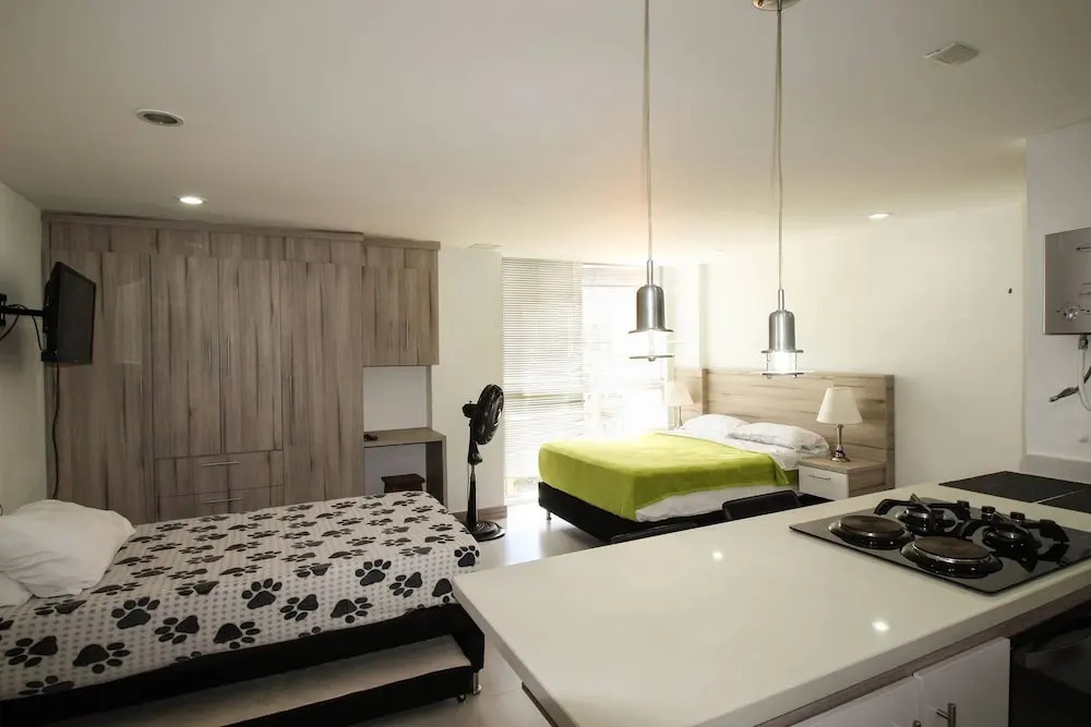 Apartamento Estudio Con 3 Camas Poblado Piso Alto
