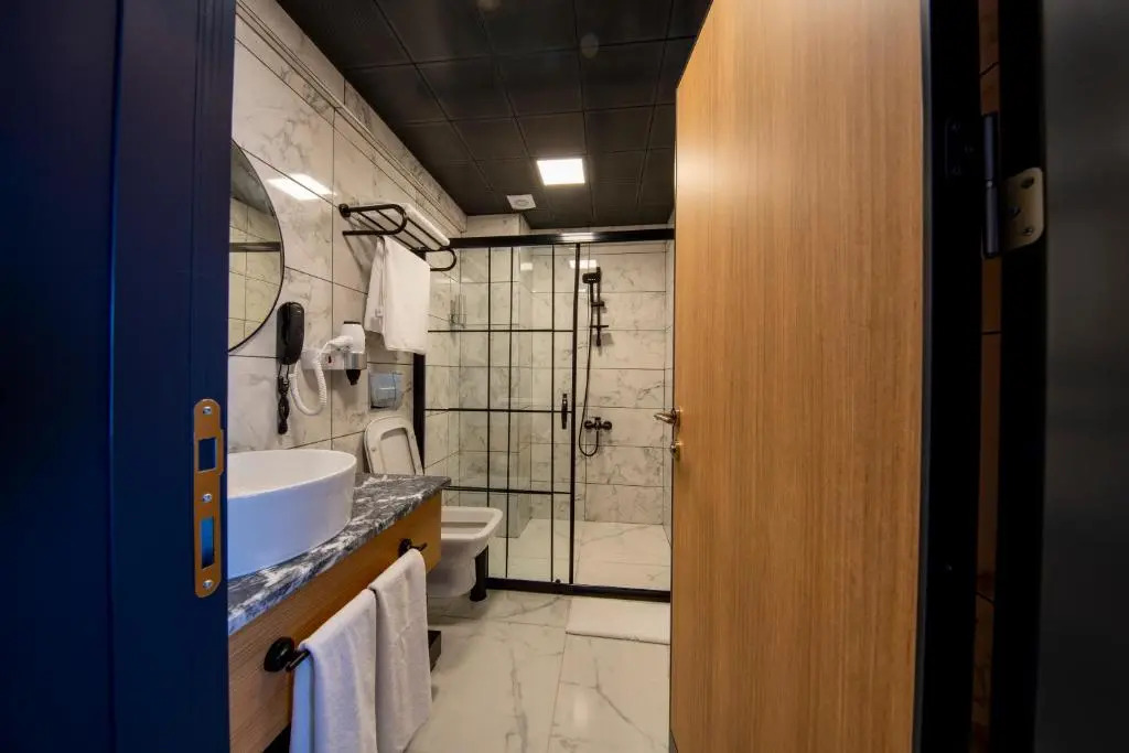 Şehrar Suit Hotel