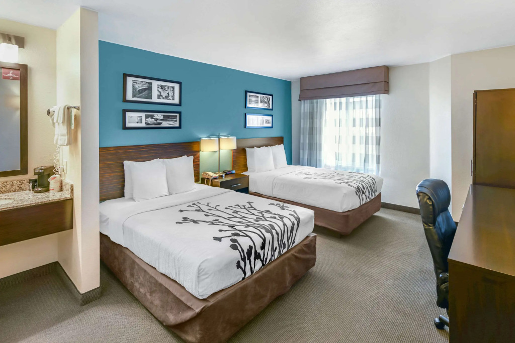 Sleep Inn near Washington State Line