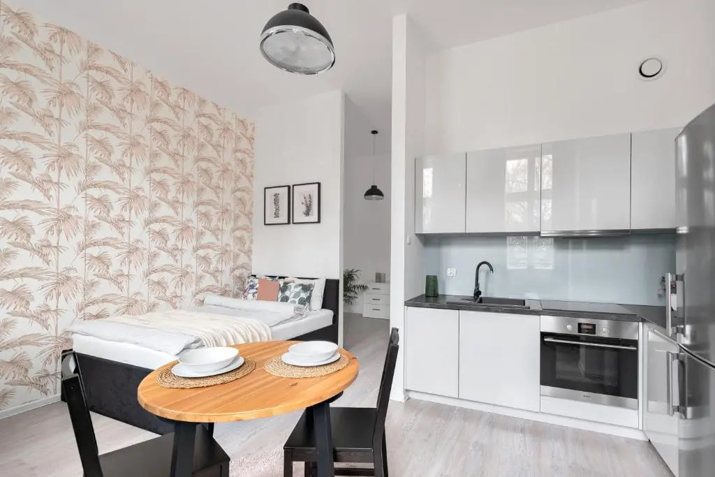 HARBOR APARTMENTS - Damrota