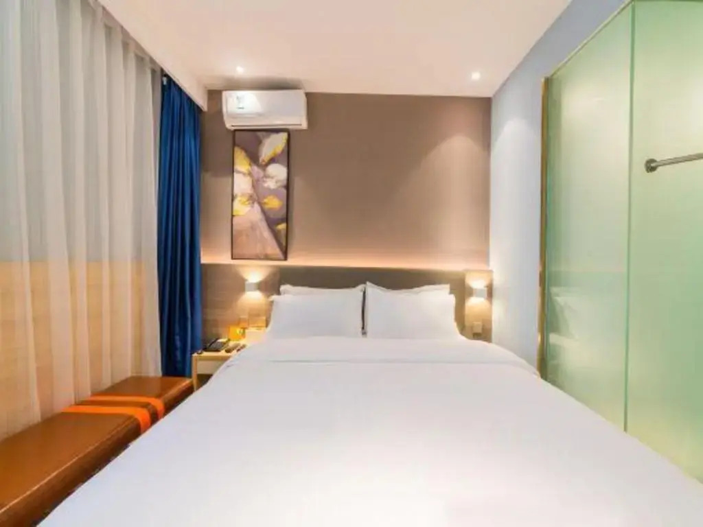7 Days Premium Hotel (Fuzhou Mawei Shipbuilding culture)