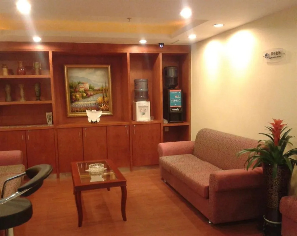 Hanting Hotel Shenzhen Aiguo Road Branch