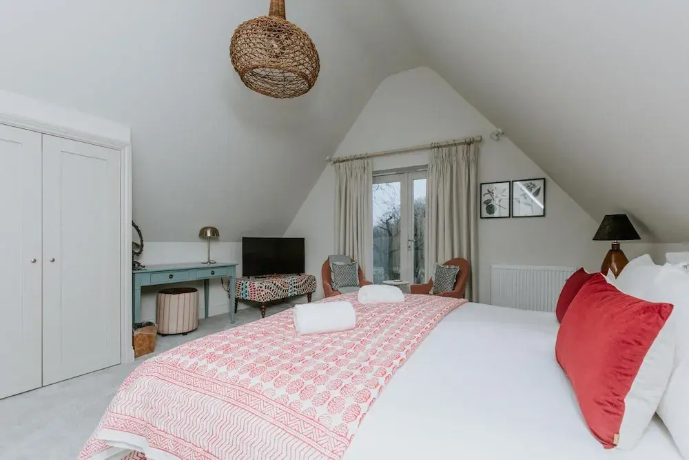 The Dragonfly - Central 2 Bedroom House