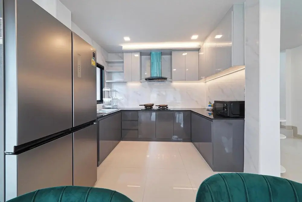Southern Peak Pool Villa HuayYai Pattaya