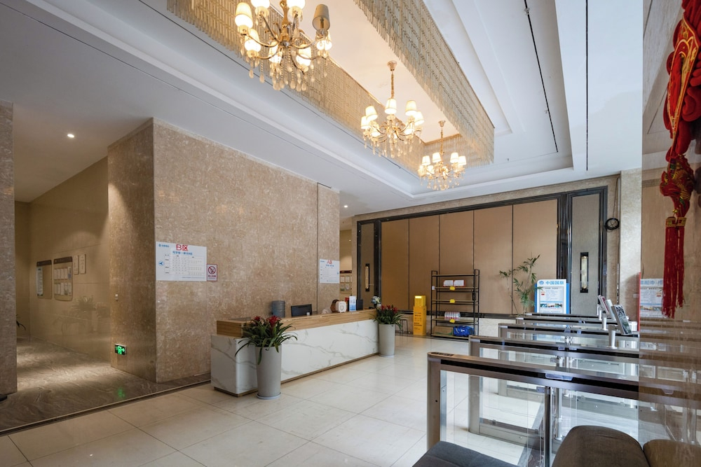 The HEJINN House Design Lofts & Suites-Chunxi Road T,aikoo Li Branch