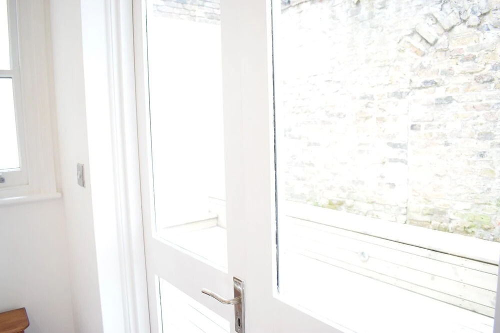 Stylish 2 Bedroom Apartment With Terrace