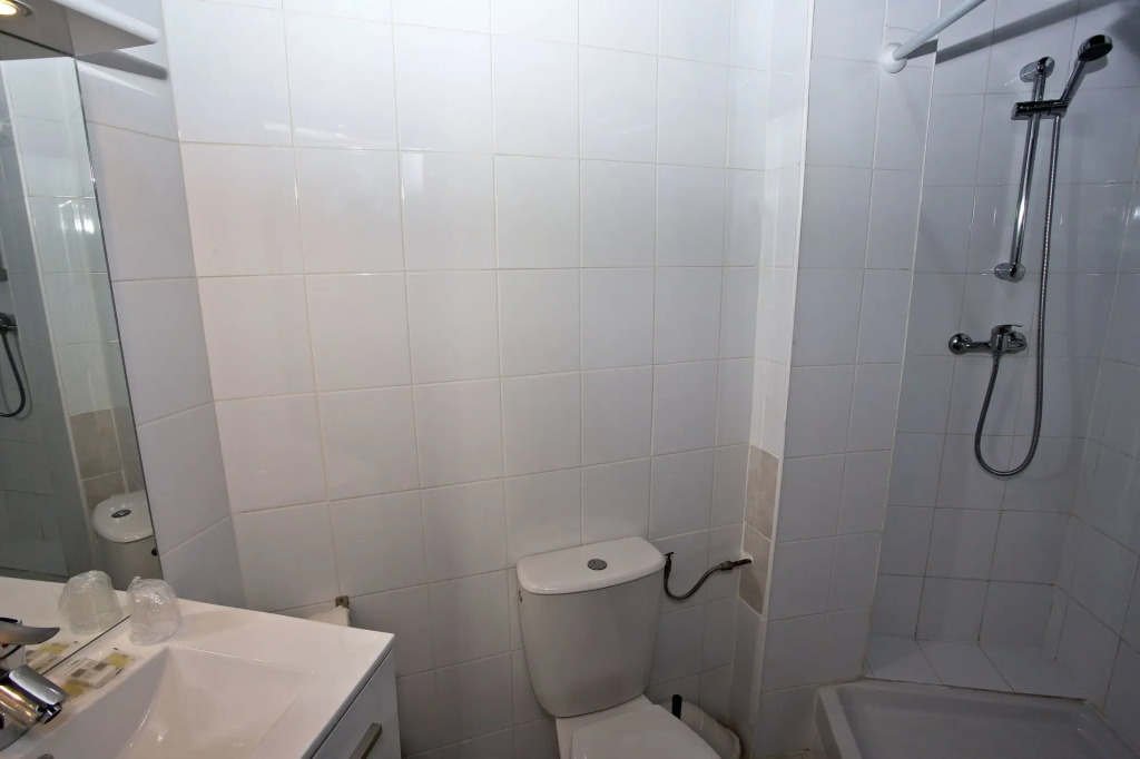 Hipotel Paris Voltaire Bastille