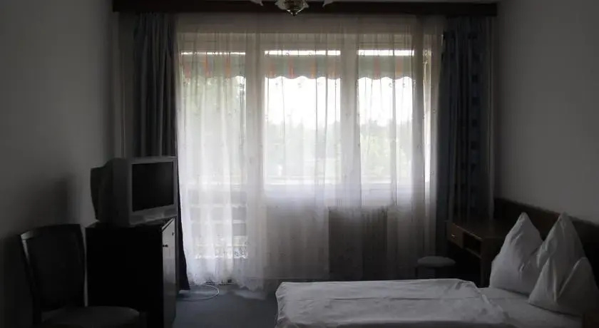 Piramis Hotel