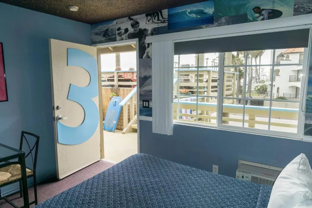 Huntington Surf Inn