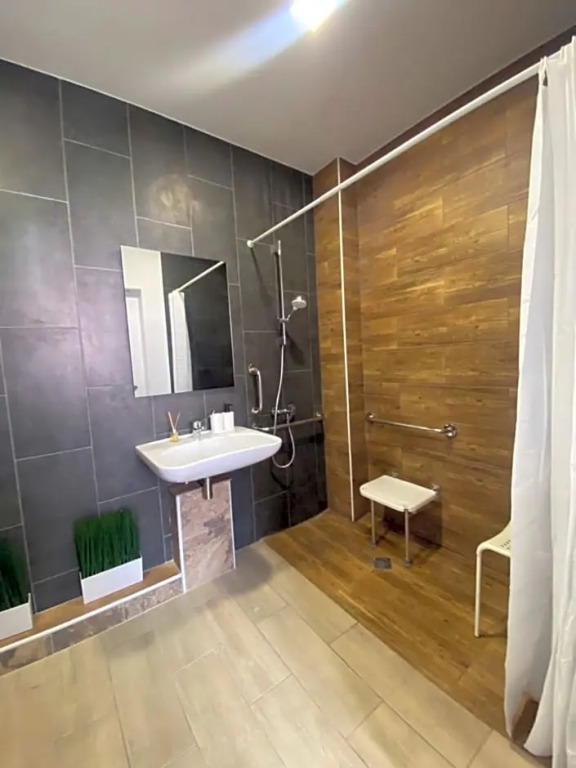 Orange Vibes Guest house