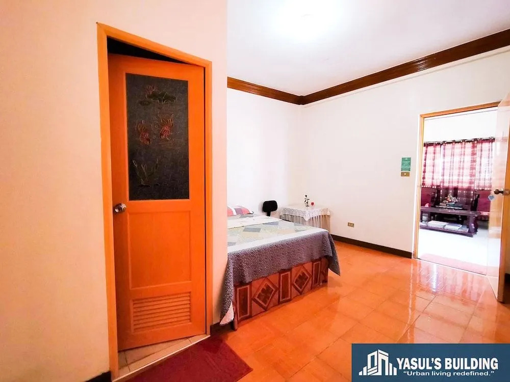 Yasul Building