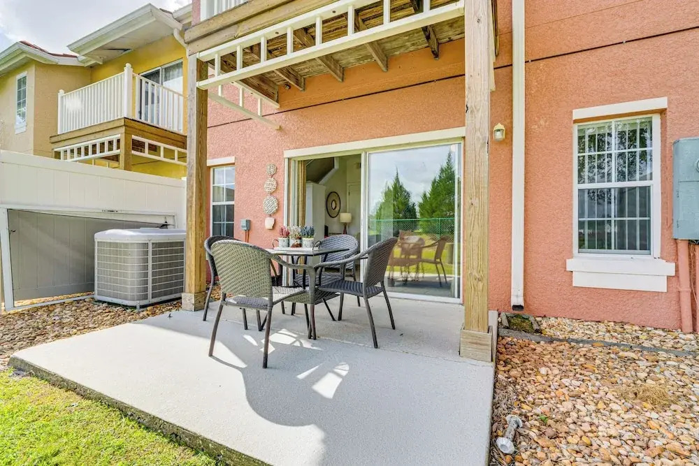 Townhouse in Lake Berkley Resort! 5 Mi to Old Town