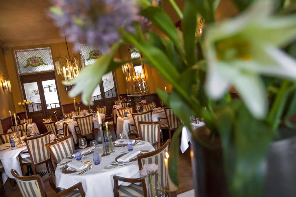 Fitz Roy Urban Hotel, Bar and Garden