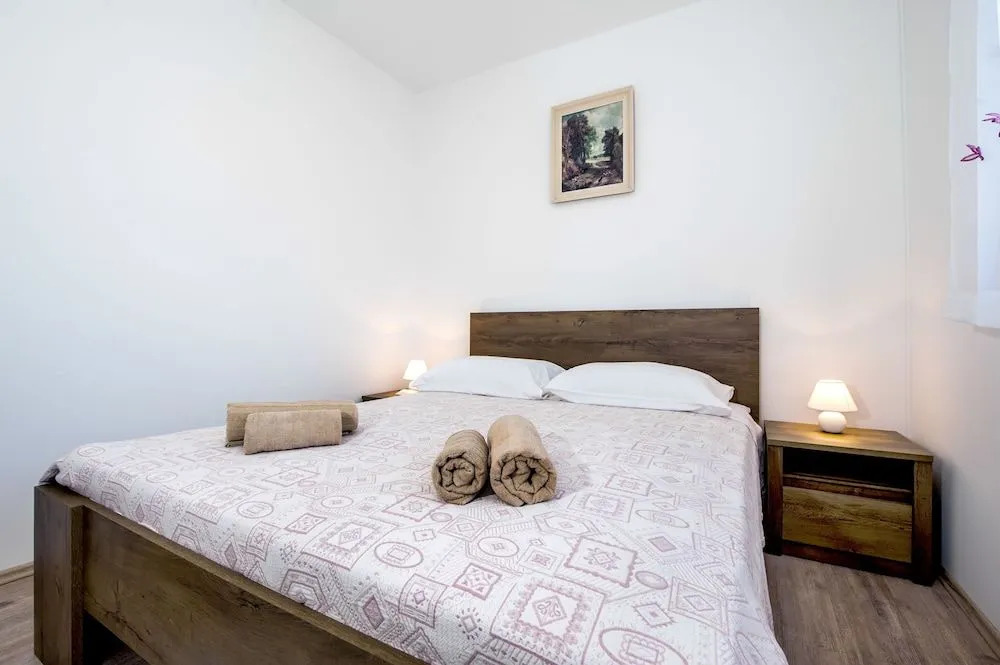 Apartment Ivo