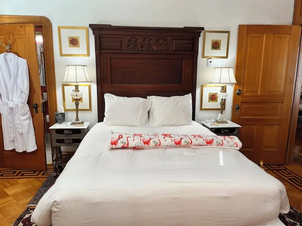 Queens View Bed and Breakfast