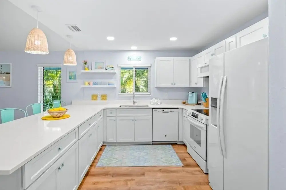 11431 Dickey Lane-kaztiva 3 Bedroom Home by RedAwning