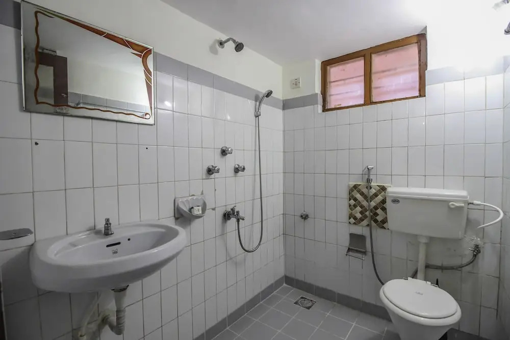 OYO 10906 Home Modern 1BHK Baga