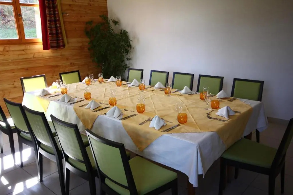 Logis Hôtel Les Peupliers