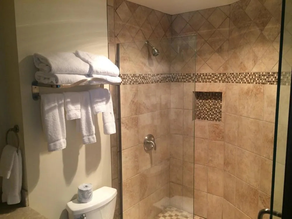 Candlestone Resort
