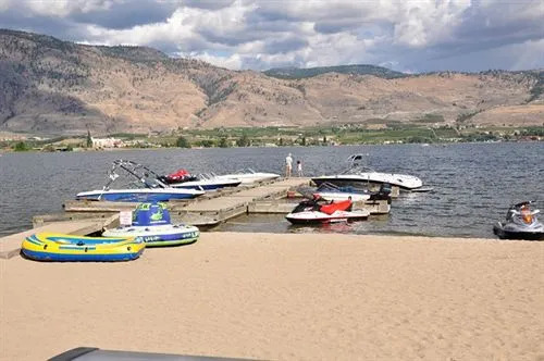 Safari Beach Resort