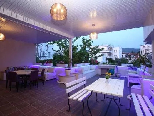 Albatros Hotel